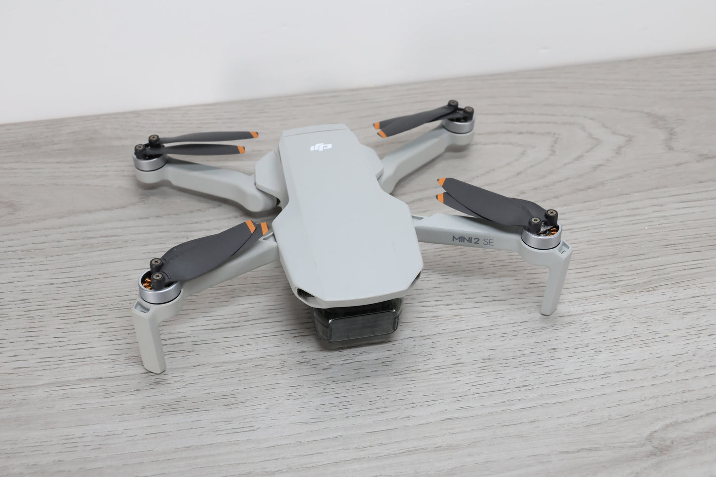 DJI Mini 2 SE - DRONE ONLY