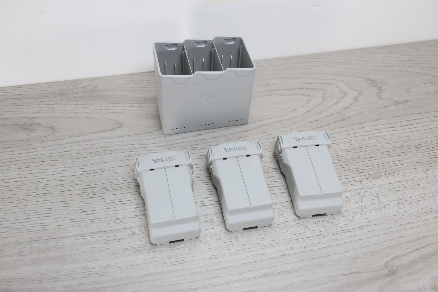 DJI Mini 4 Pro with fly more with RC N3 controller