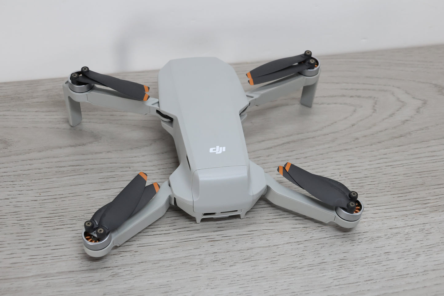 DJI Mini 2 SE with fly more