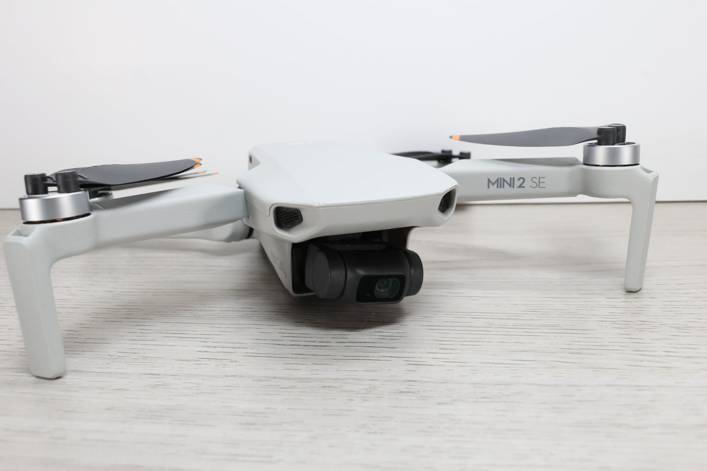 DJI Mini 2 SE with one battery