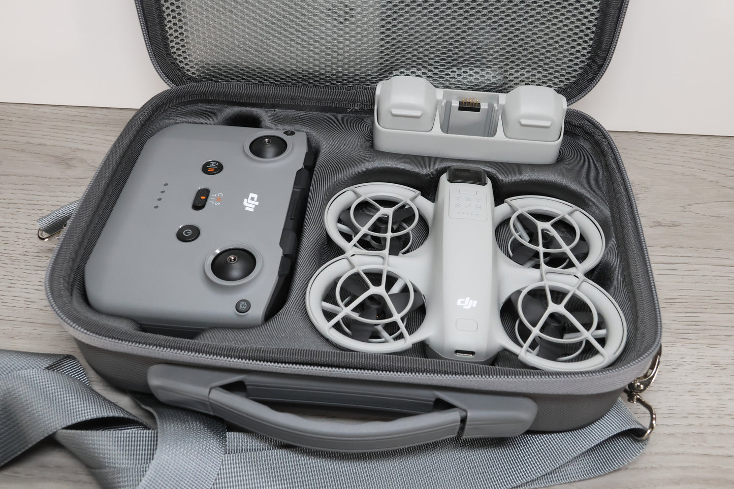 DJI Neo Fly more combo