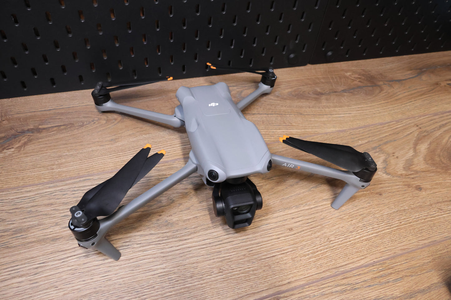 DJI Air 3 Fly more with DJI RC2