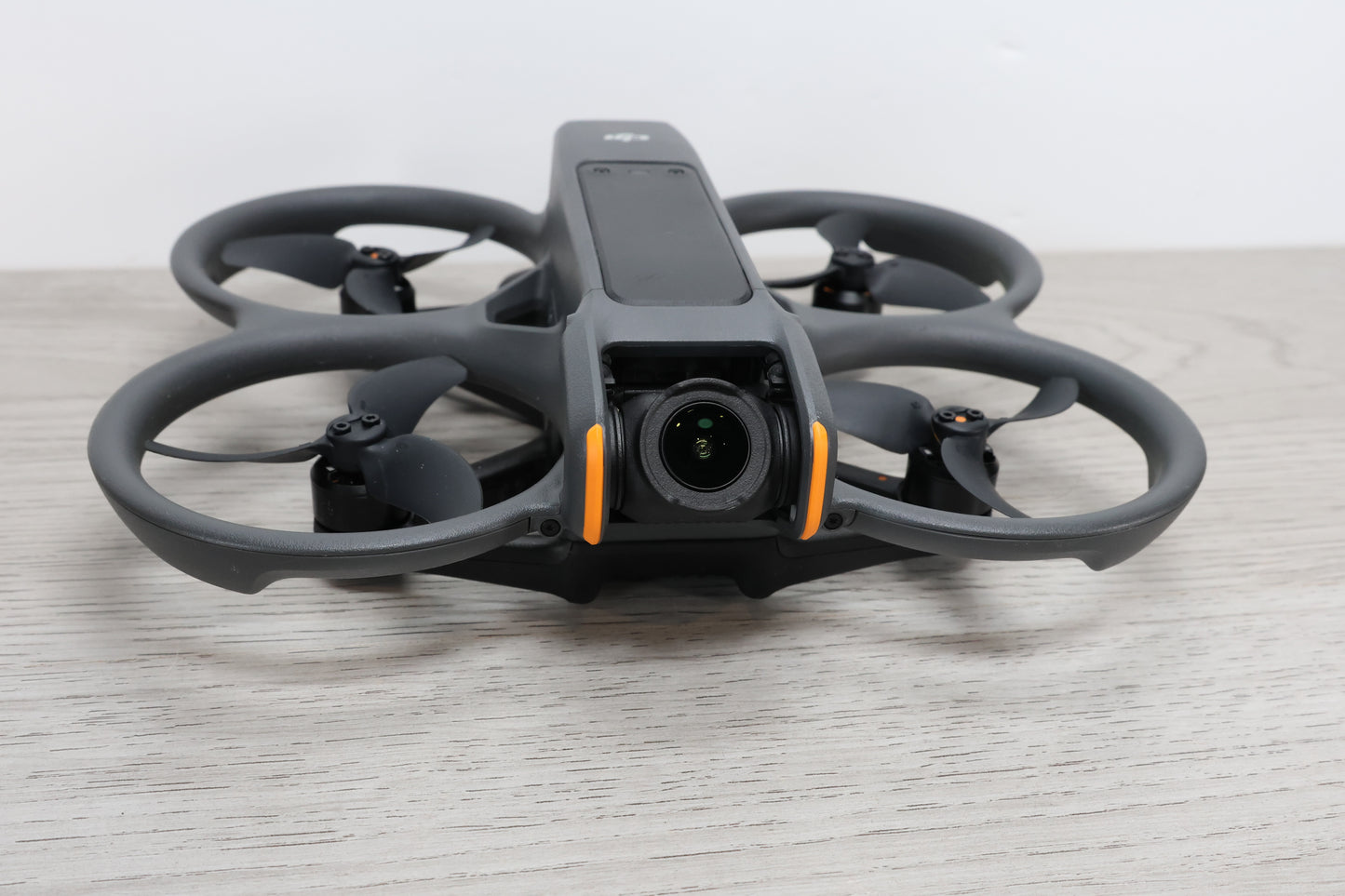 DJI Avata 2 with fly more (3 batteries)