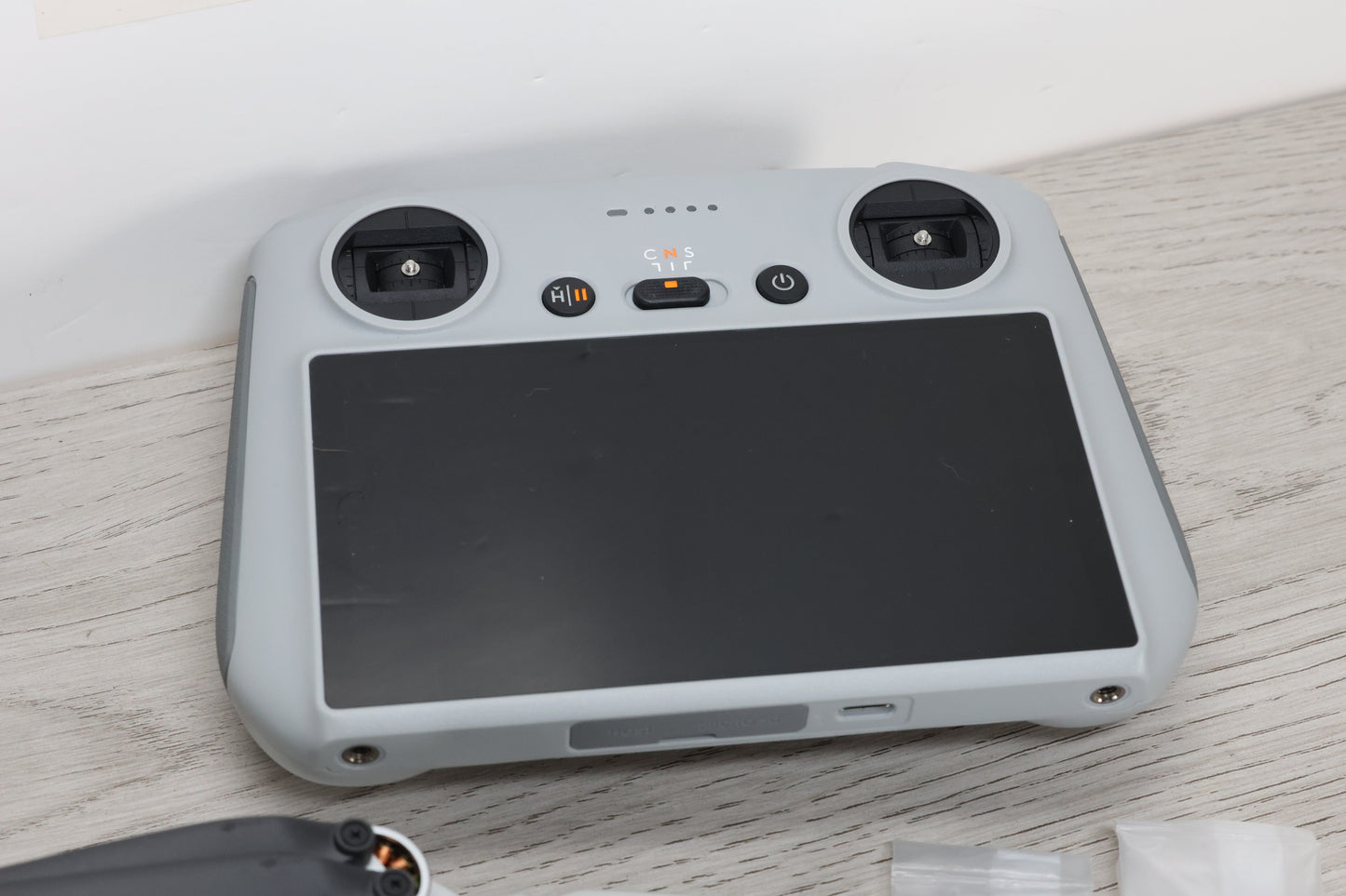 DJI Mini 3 - Including one battery and DJI RC controller