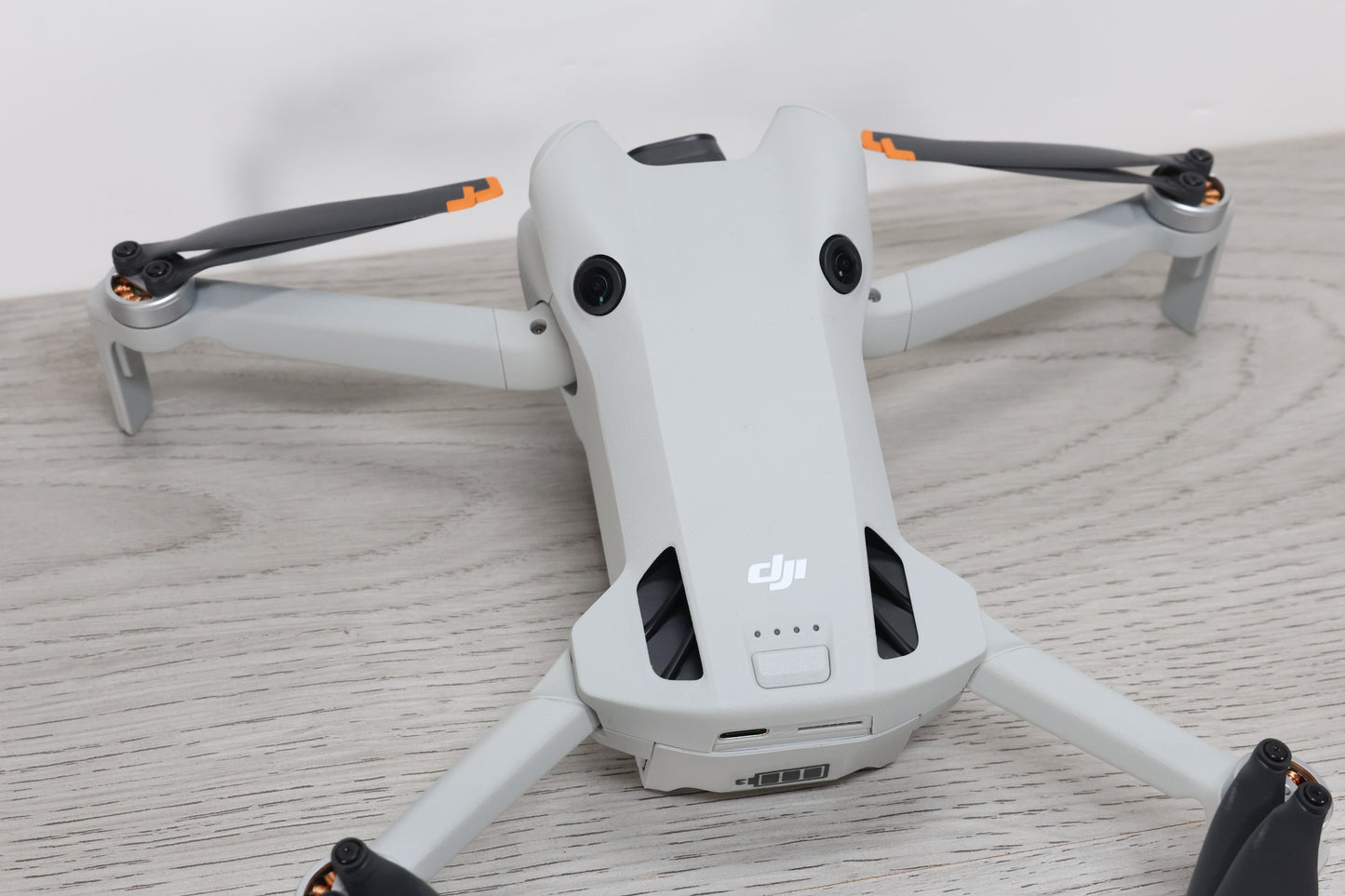DJI Mini 4 Pro with fly more and DJI RC2