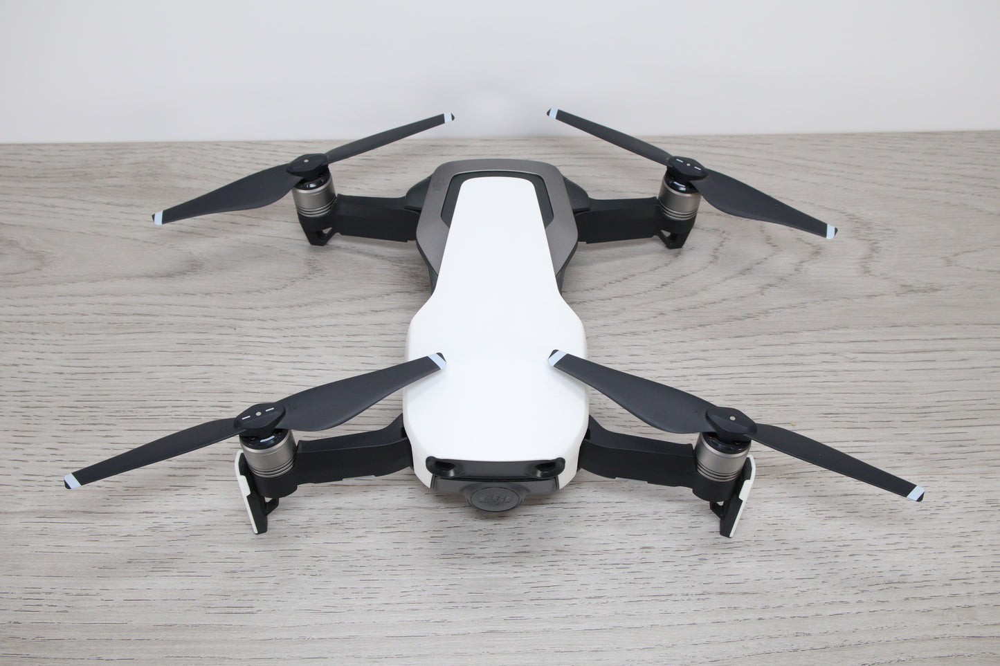 DJI Mavic Air - White - (Drone Only)