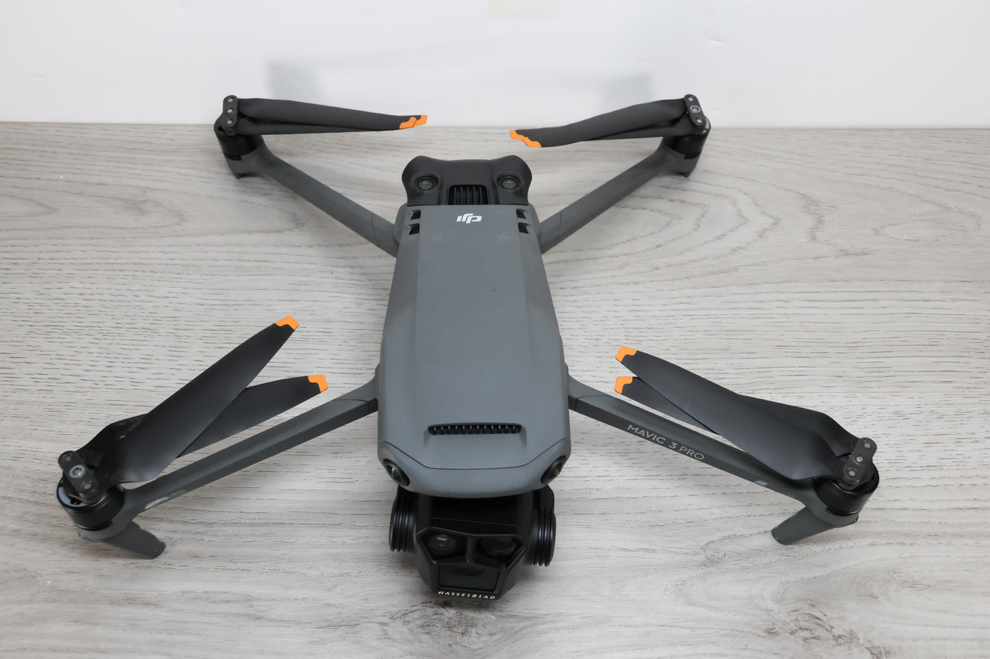 DJI Mavic 3 Pro Fly More