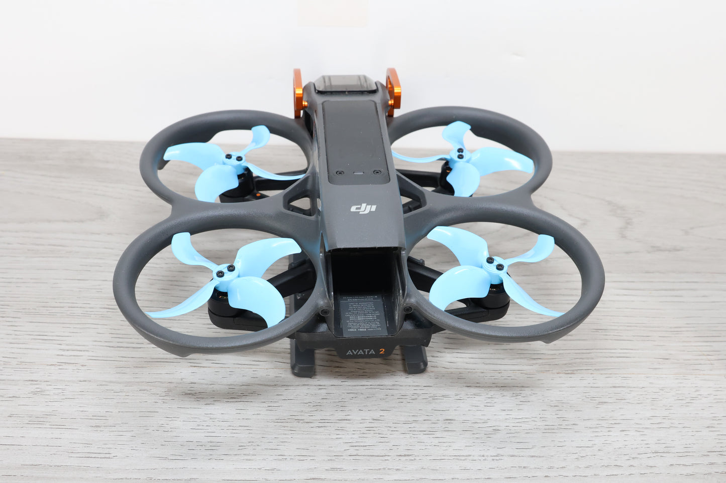 DJI Avata 2  with fly more (3 batteries)