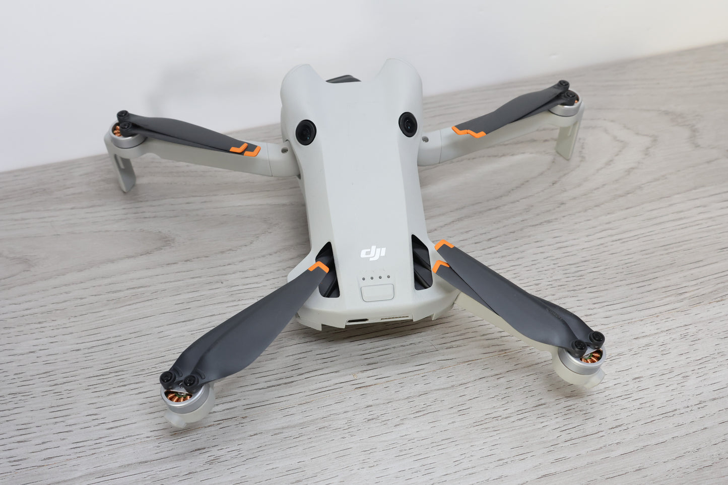 DJI Mini 4 Pro with fly more and DJI RC2