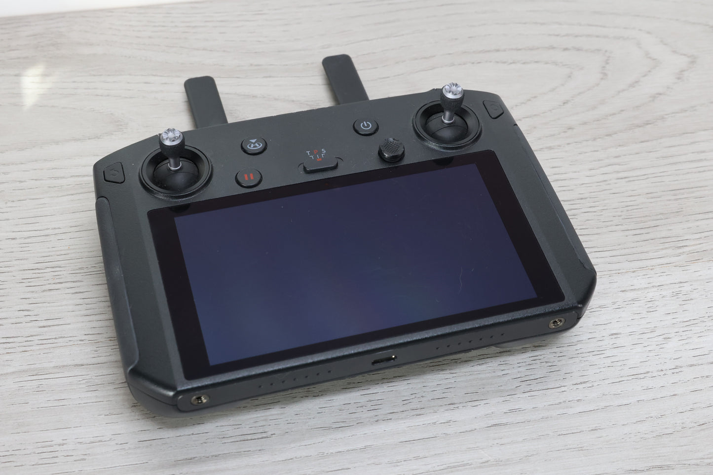DJI Smart Controller (RM500)