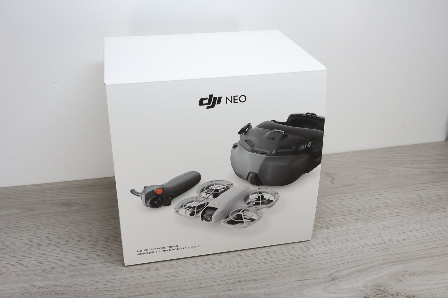 DJI Neo Motion Fly More Combo