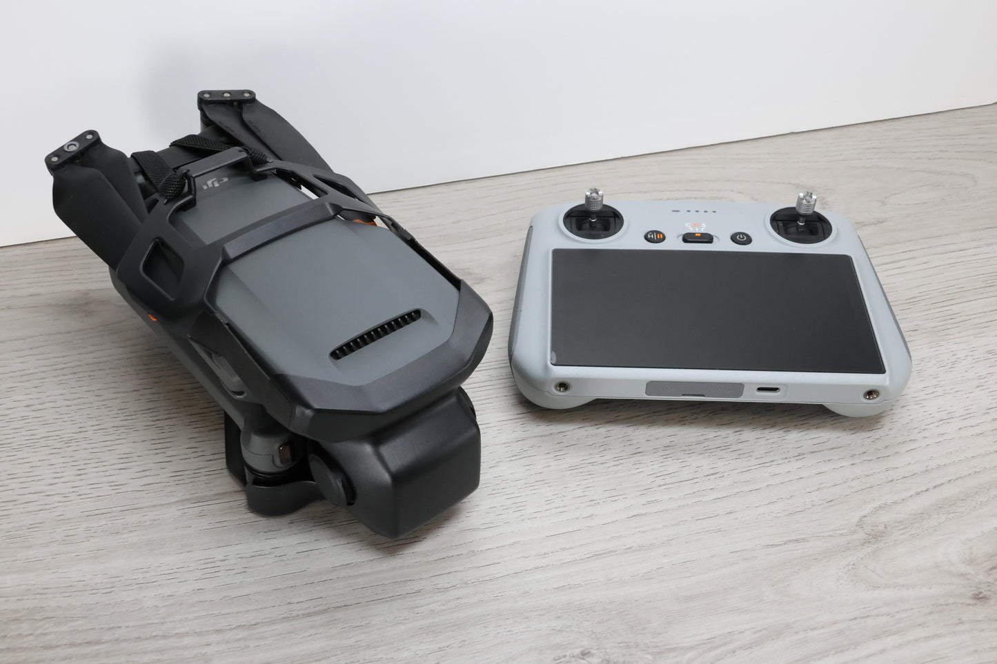 DJI Mavic 3 Classic with fly more