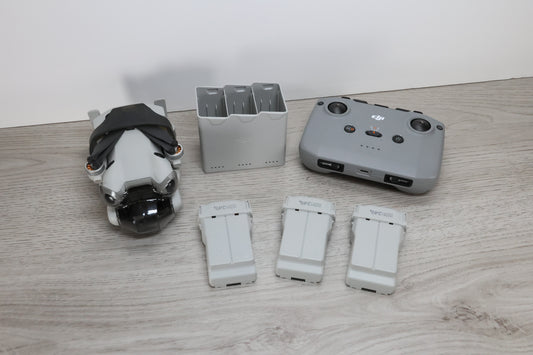 DJI Mini 4 Pro with fly more with RC N3 controller