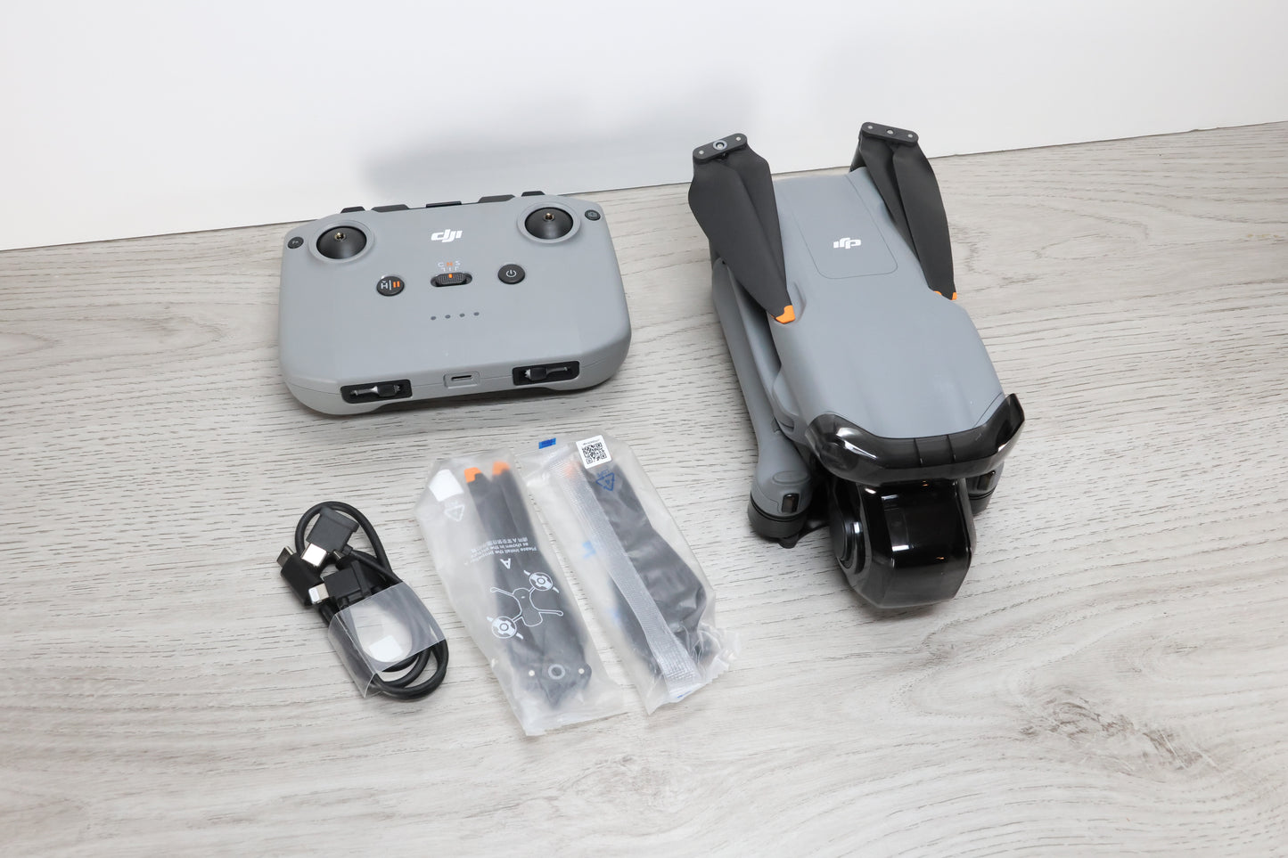 DJI Air 3 One battery - RC-N2 controller