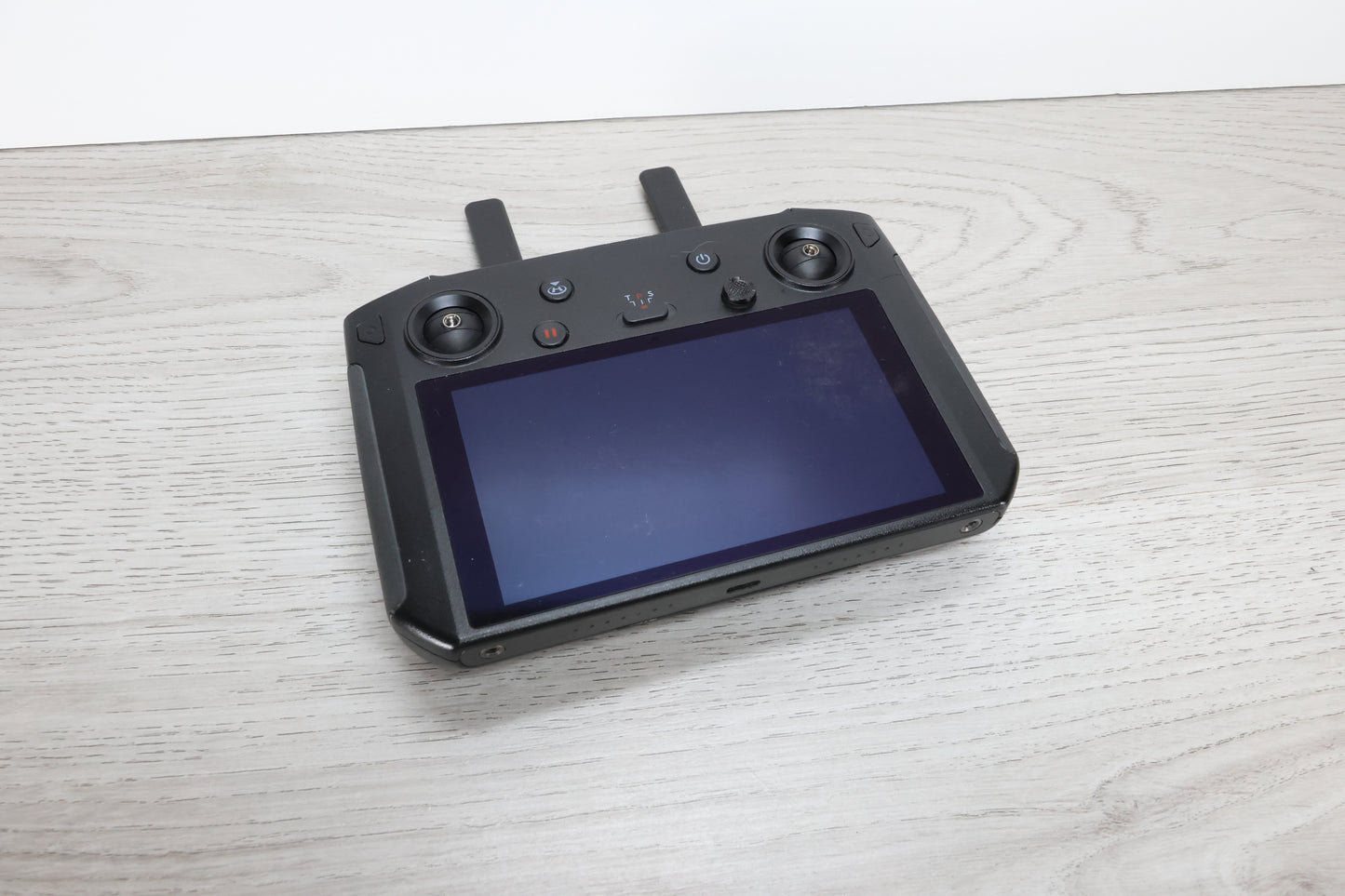 DJI Smart Controller - Model RM 500 (Read description)