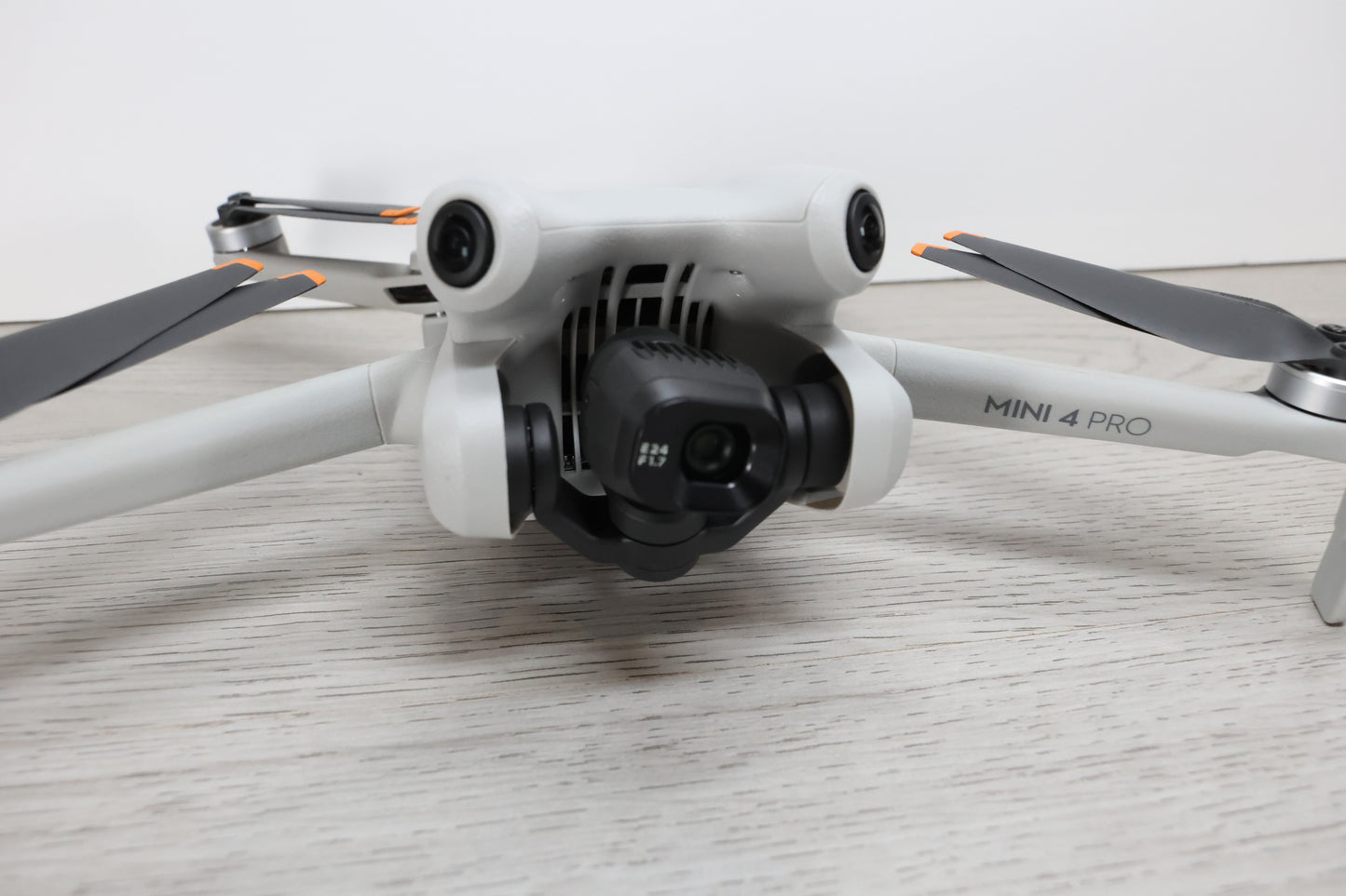 DJI Mini 4 Pro with fly more and DJI RC2