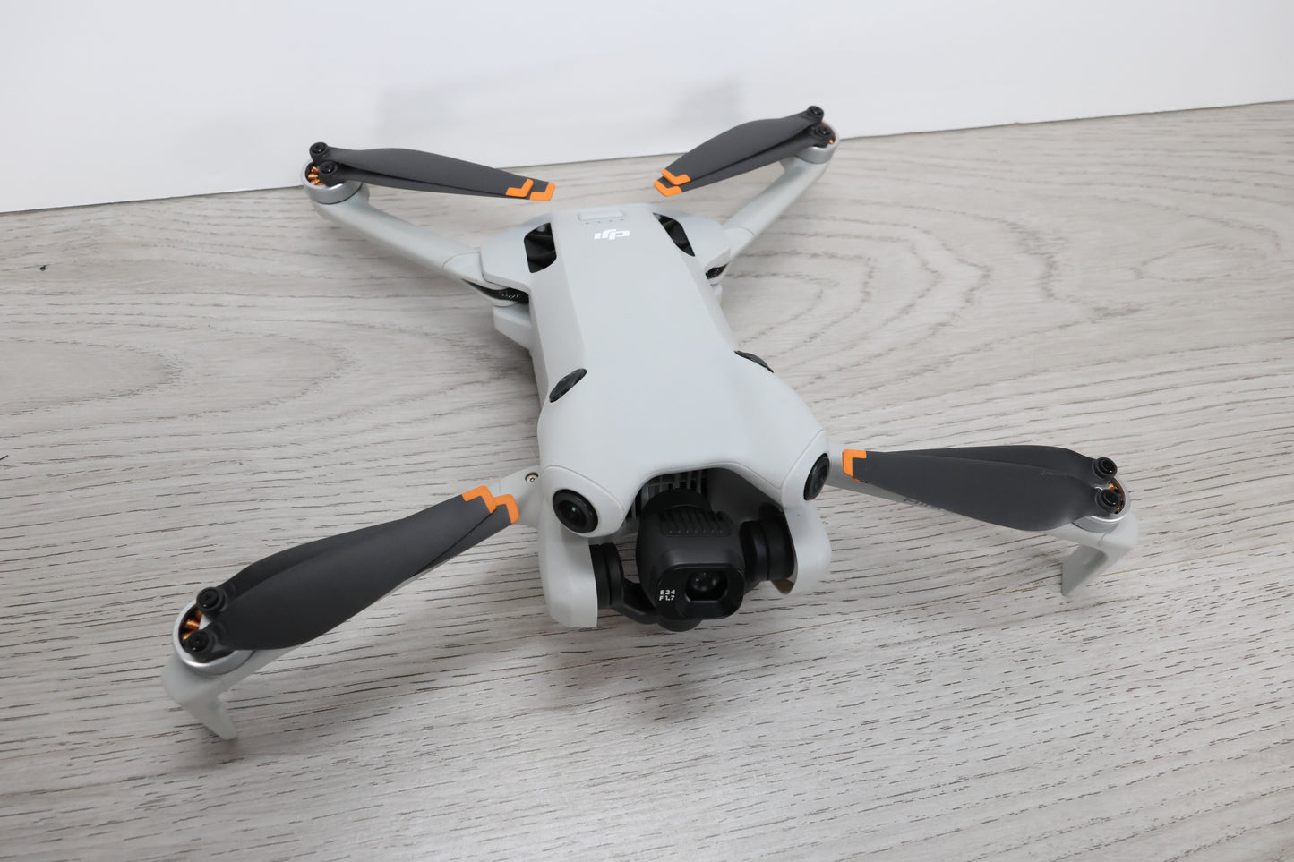 DJI Mini 4 Pro with fly more and DJI RC2