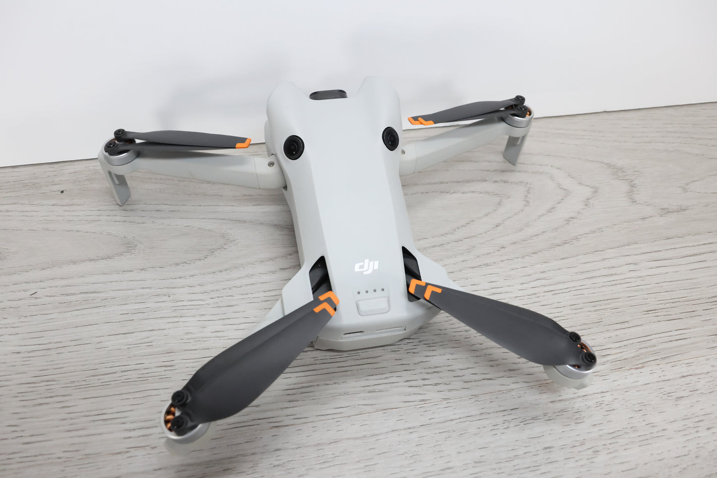 DJI Mini 4 Pro with fly more and DJI RC2