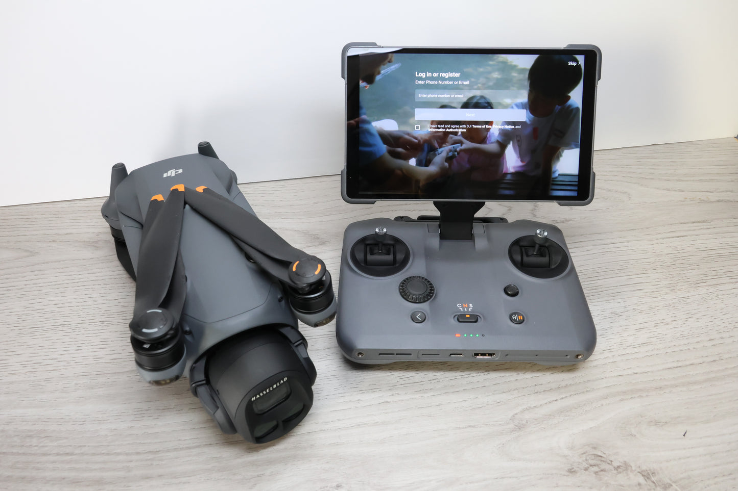 DJI Mavic 4 Pro Creator Combo - 512GB With RC2 ***A GRADE USED***