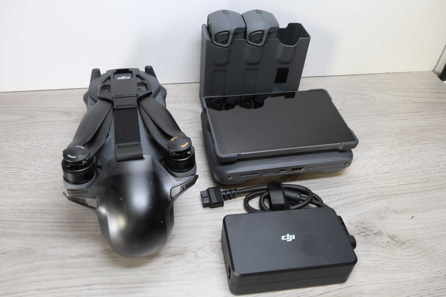 DJI Mavic 4 Pro Creator Combo - 512GB With RC2 ***A GRADE USED***