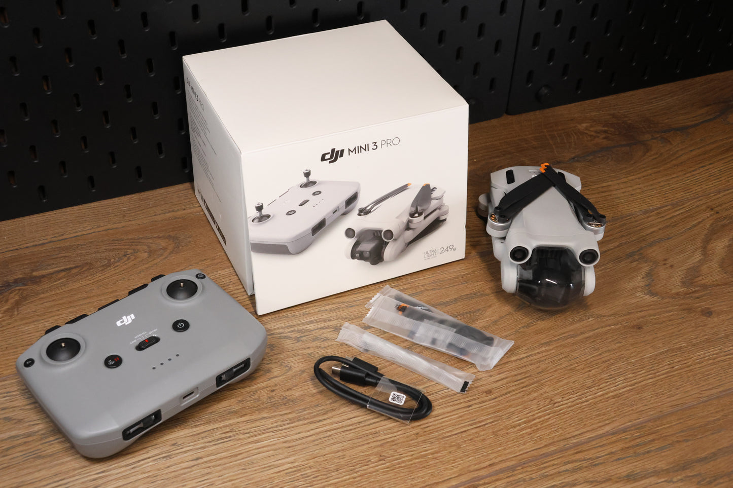 DJI Mini 3 Pro - one battery