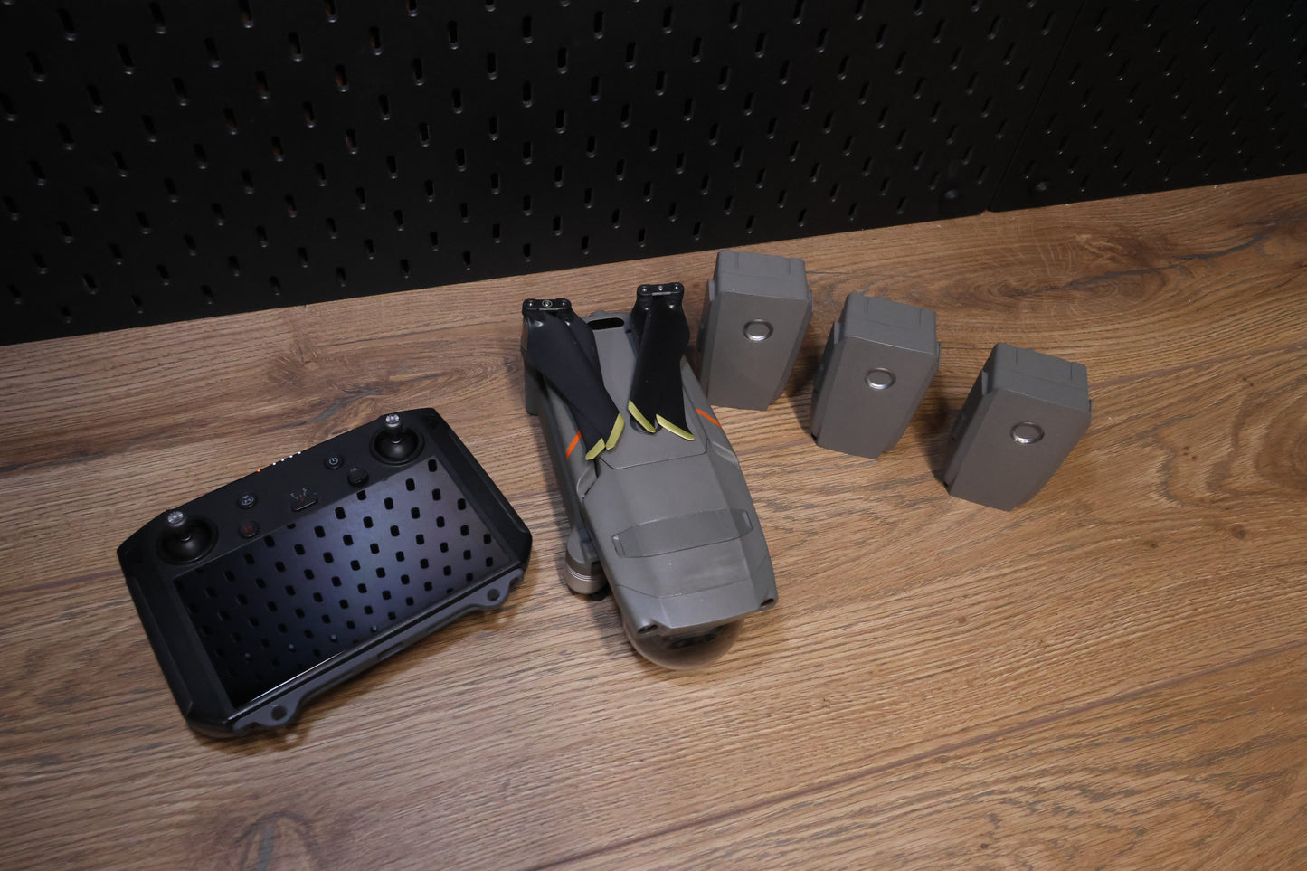 DJI Mavic 2 Enterprise Dual - Thermal Drone - 4 Batteries and Smart Controller