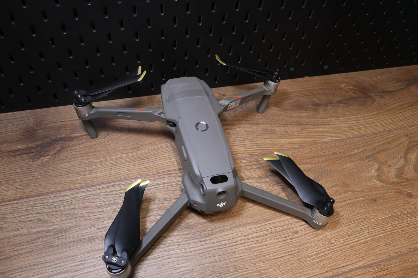 DJI Mavic 2 Enterprise Dual - Thermal Drone - 4 Batteries and Smart Controller