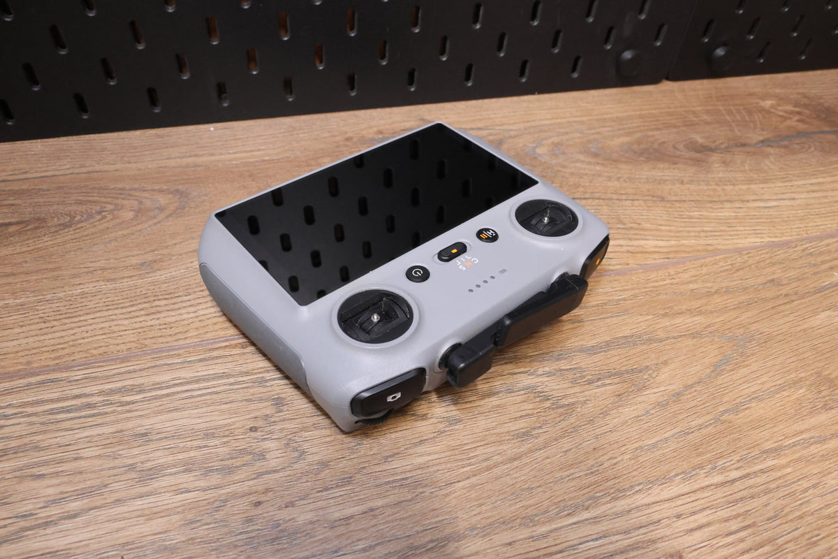 DJI RC2 Controller - Scratch on screen