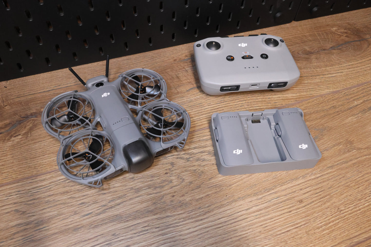 DJI Neo 2 Fly more with RC-N3