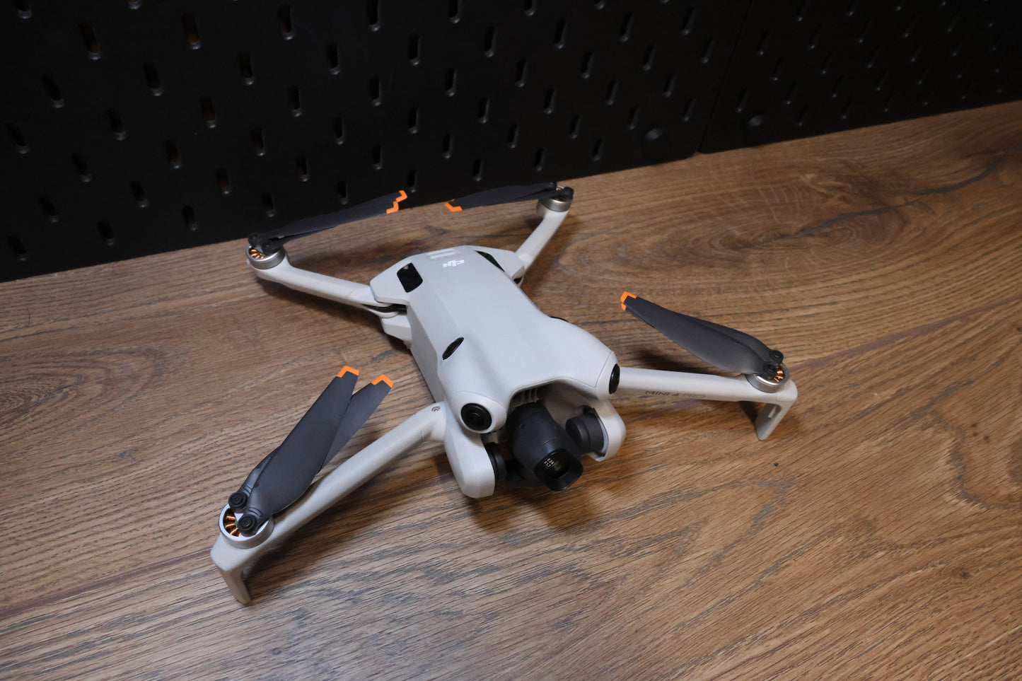 DJI Mini 4 Pro with fly more and DJI RC2