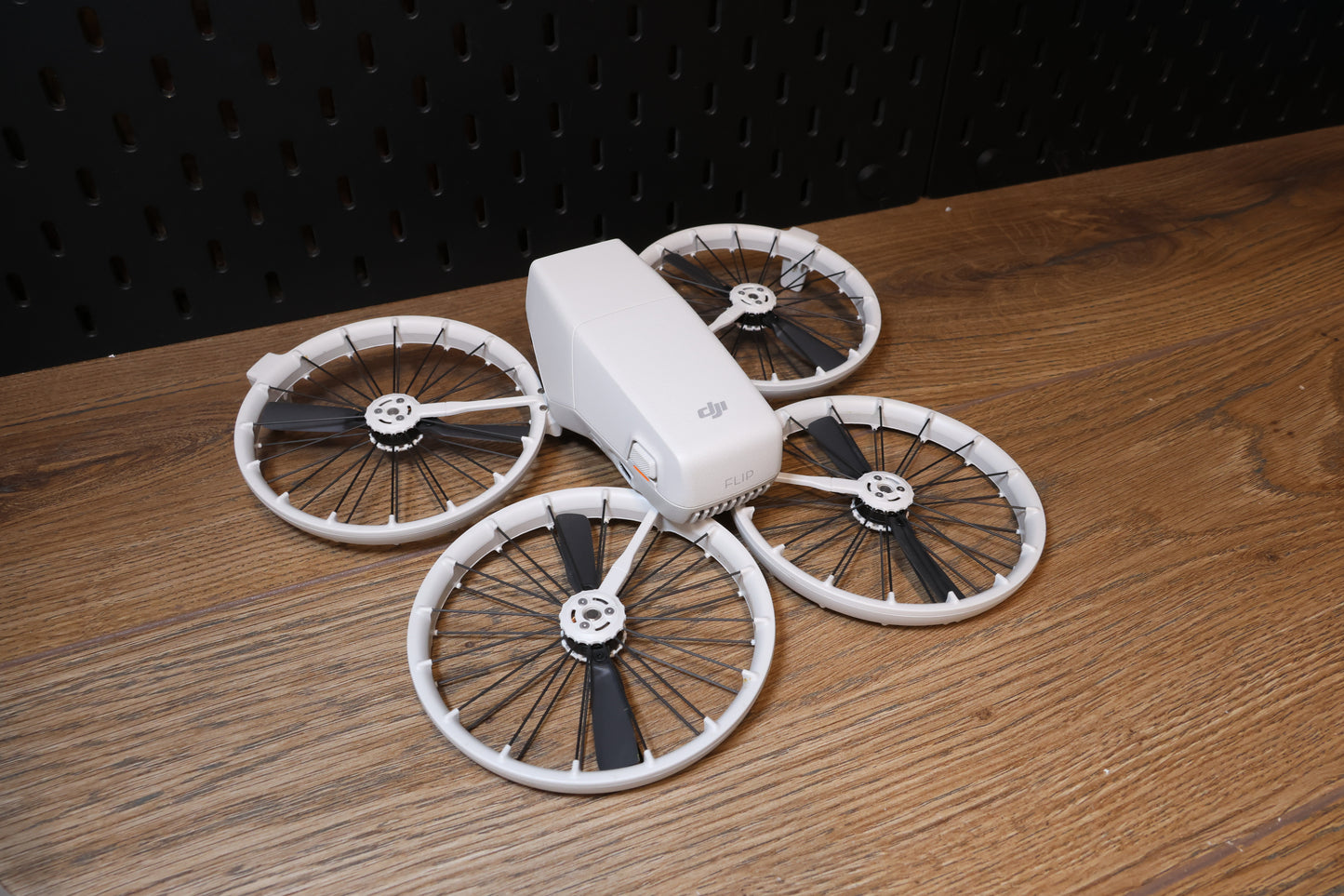 DJI Flip Fly - one battery and DJI RC N3 controller