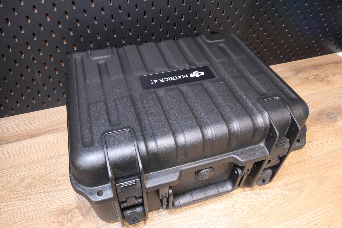 DJI Matrice 4T Thermal Drone - 3 Batteries included