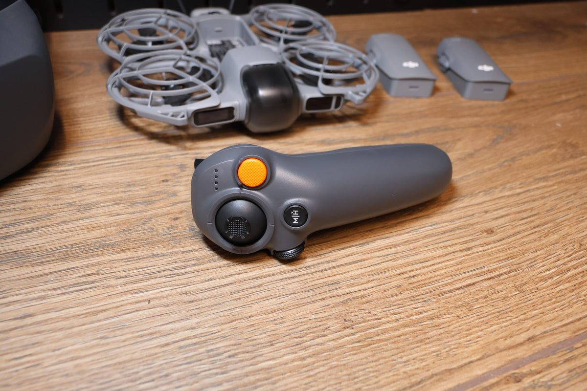 DJI Neo 2 - Goggles N3 - Motion 3 and 2 batteries