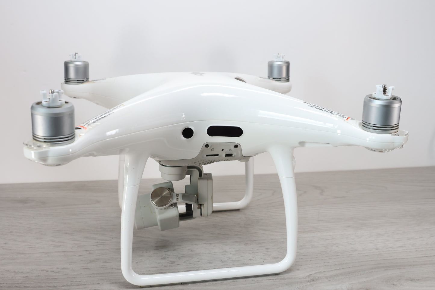 DJI Phantom 4 Pro (DRONE ONLY)