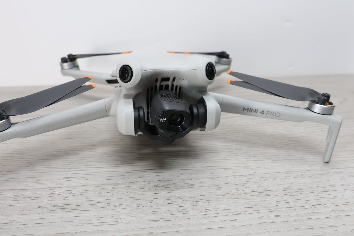 DJI Mini 4 Pro with fly more and DJI RC2