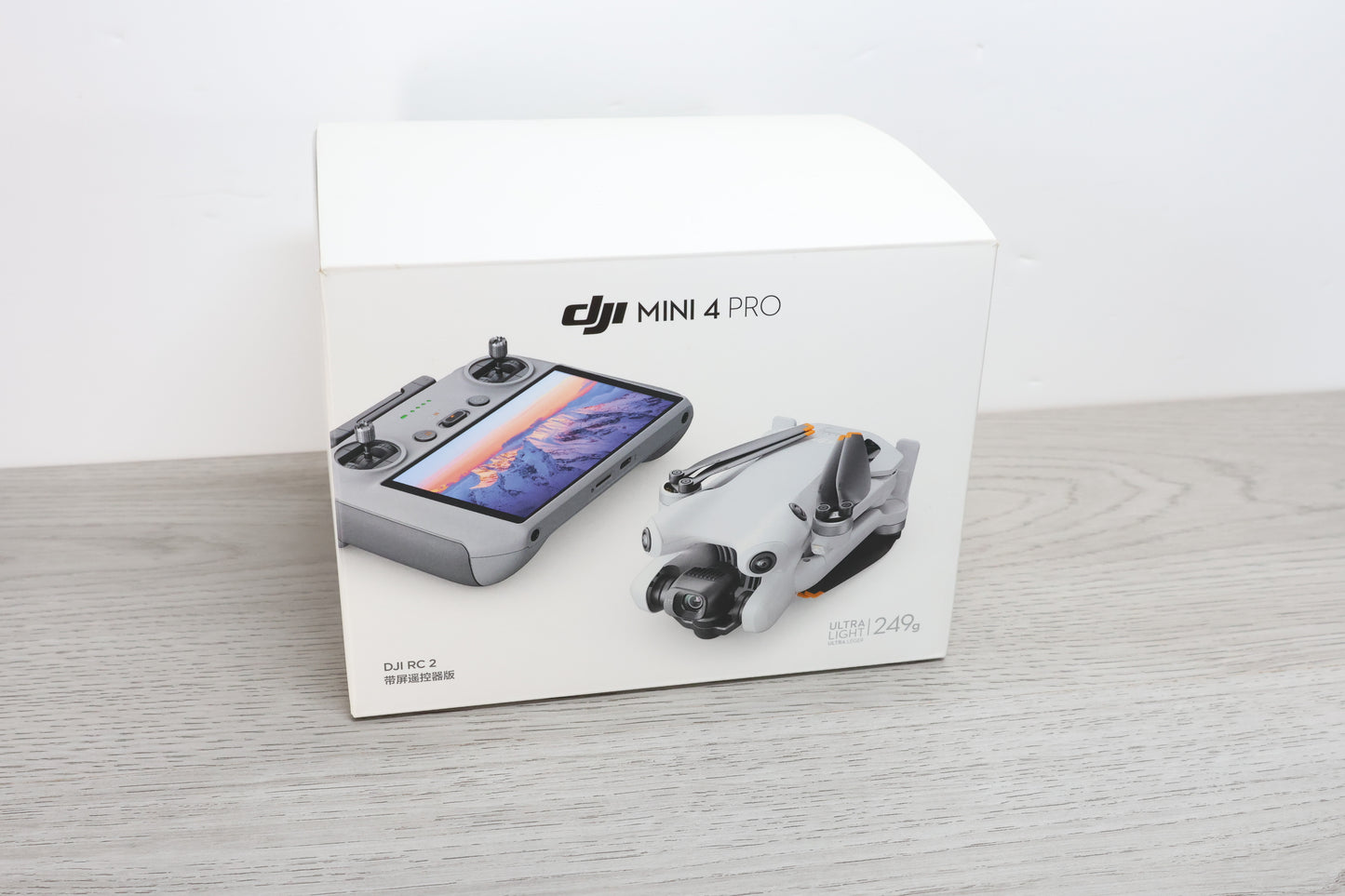 DJI Mini 4 Pro with fly more and DJI RC2