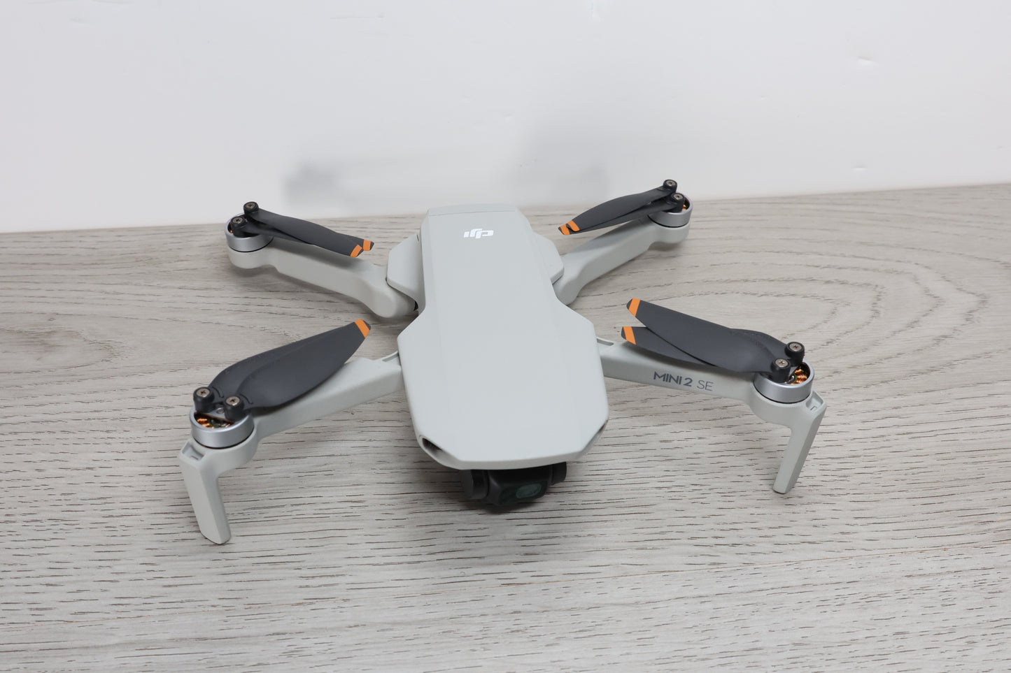 DJI Mini 2 SE with 2 batteries