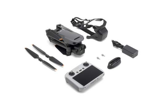 DJI Mavic 3 Pro with DJI RC - One battery (NEW)